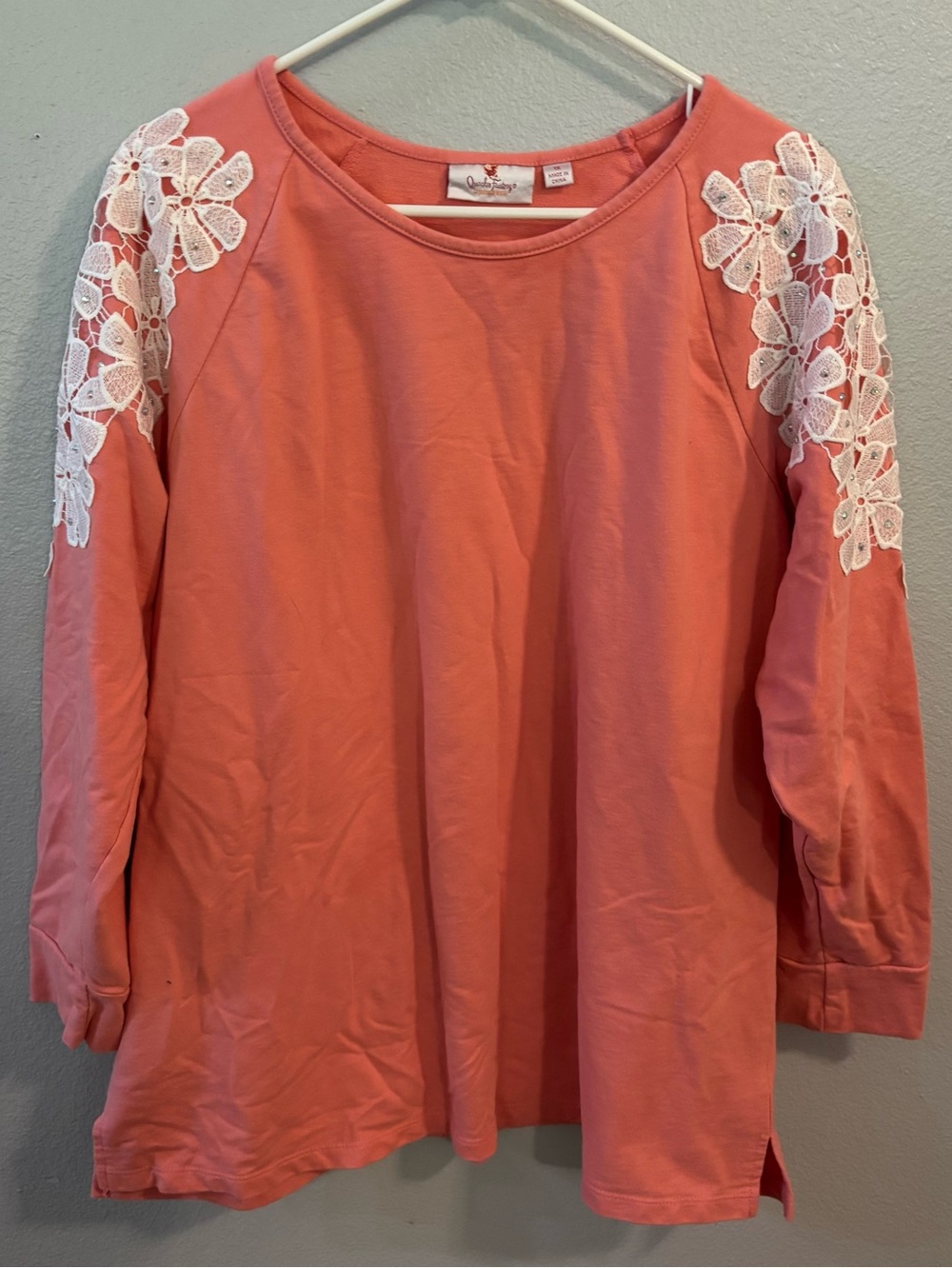 Quacker Factory Pink Lace Floral Overlay Shoulder Top 1X